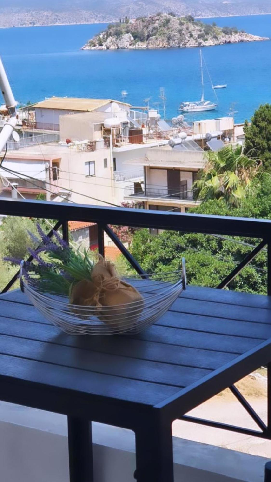 Islet View Apartment *